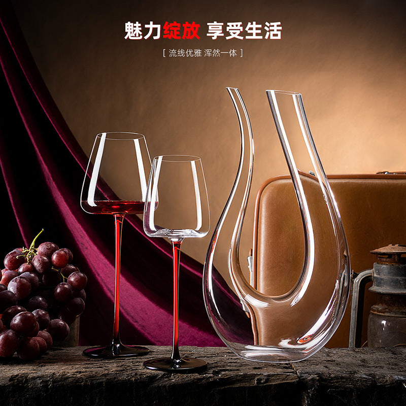 Şarap kadehi takımı