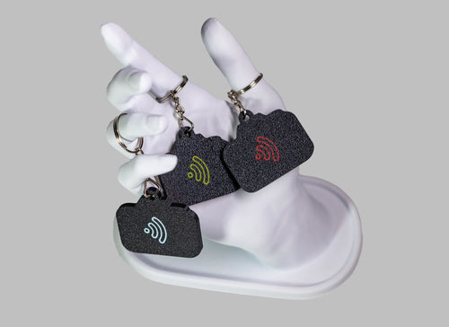 NFC Fotoğrafçı Kamera Anahtarlık – Tek Dokunuşla Portföy