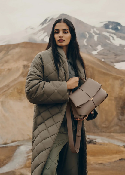 PARIS EDITION BEJ BAG